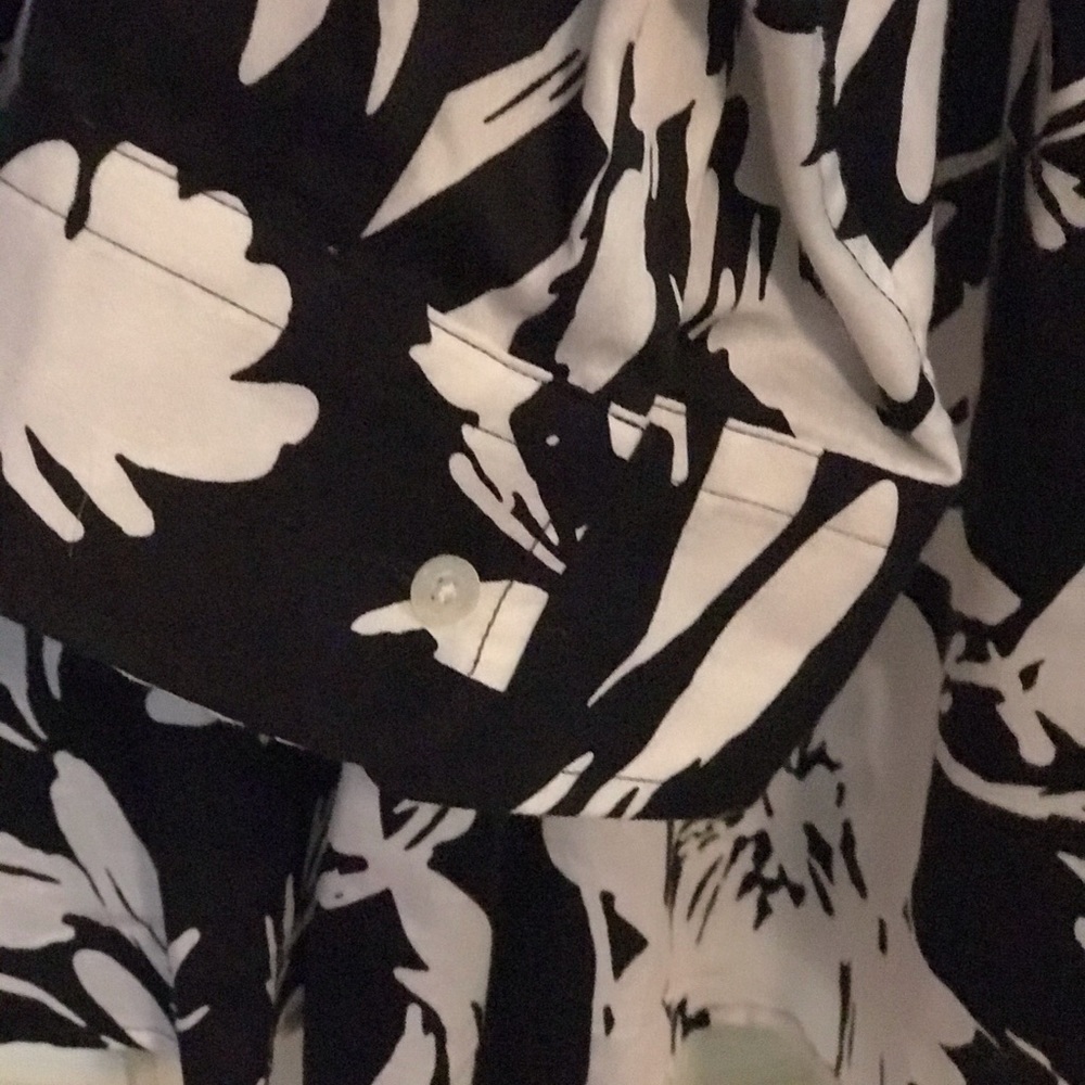 Blouse - Picture 3 of 4